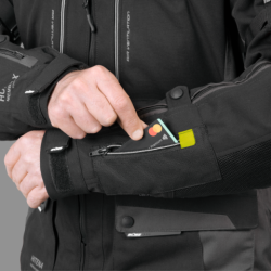 B�se Highland III Tekstil Herre Jakke Sort/Gul