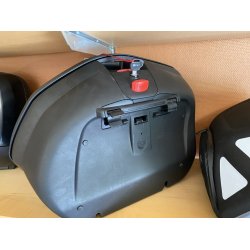 Givi keyless V35 sidetasker - St