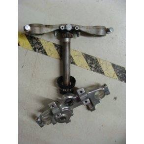 Kawasaki VN 750 - Gaffelbro verst og nederst