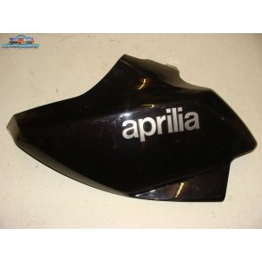 Aprilia Mana - Plast ved kler