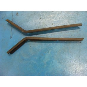 Honda Gl 1200 ''86 - Gummi liste ved tank H og V s