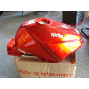 Aprilia RST 1000 - Benzintank