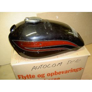 Kawasaki Z1000 - Tank