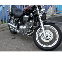 Motorb�jle med fodst�tte - Yamaha modeller