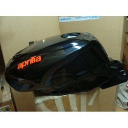 Aprilia RSV 1000 R - Tank