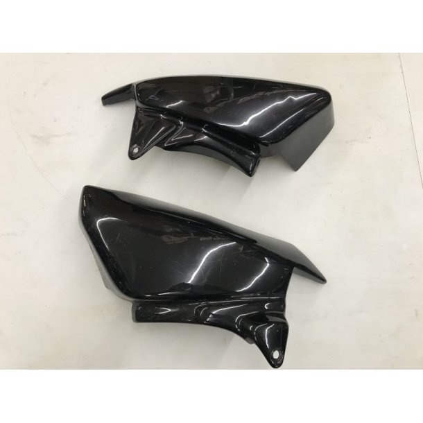 Side covers - Suzuki VZR 1800