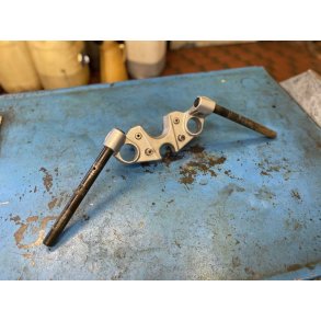 Styr bro - Suzuki GSX 750 F