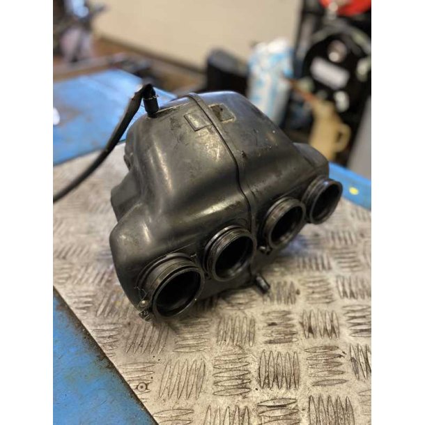 Luftfilter kasse - Suzuki GSX 750 F
