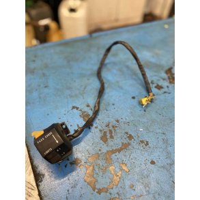 Styrkontakt Venstre - Suzuki GSX 750 F