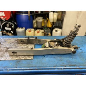 Bagsvinger med bagdmper - Suzuki GSX 750 F