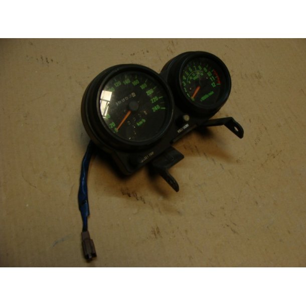 Speedometer - Kawasaki GPZ 750
