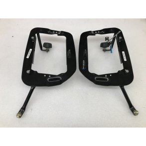 Yamaha FZS 1000 - Sidetaske beslag