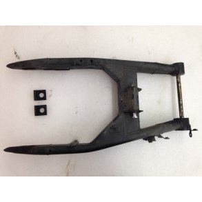 Yamaha XVS 1300 A - Svingarm