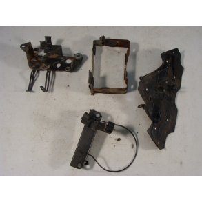 Honda CX 500 - metal holder dele