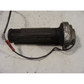 Yamaha RD 200 - gasrulle med ridser