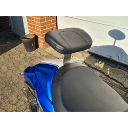 Rygln til fre - Suzuki M1800