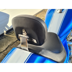 Rygln til fre - Suzuki M1800