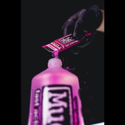 MUC-OFF PUNK POWDER