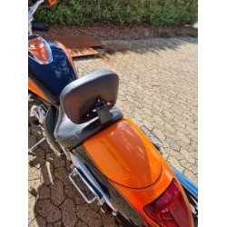 Rygln til fre - Suzuki M800