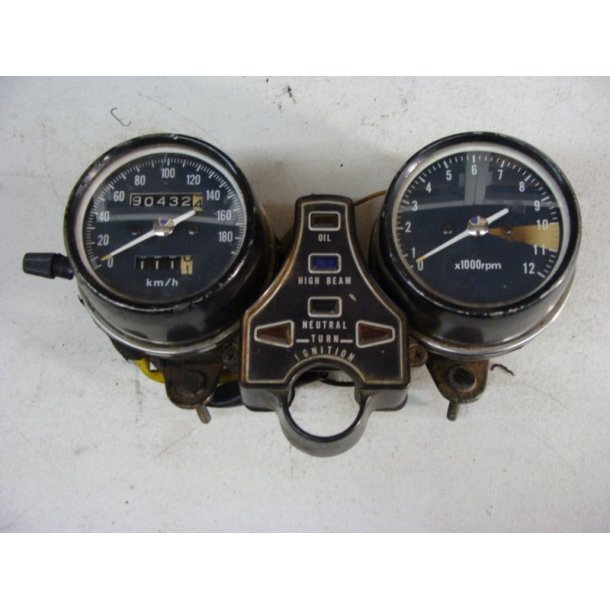 Honda CB 350 F - Speedometer